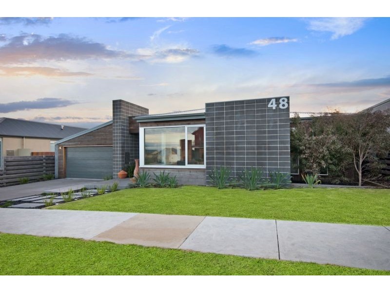 48 Philip Street, Port Fairy VIC 3284