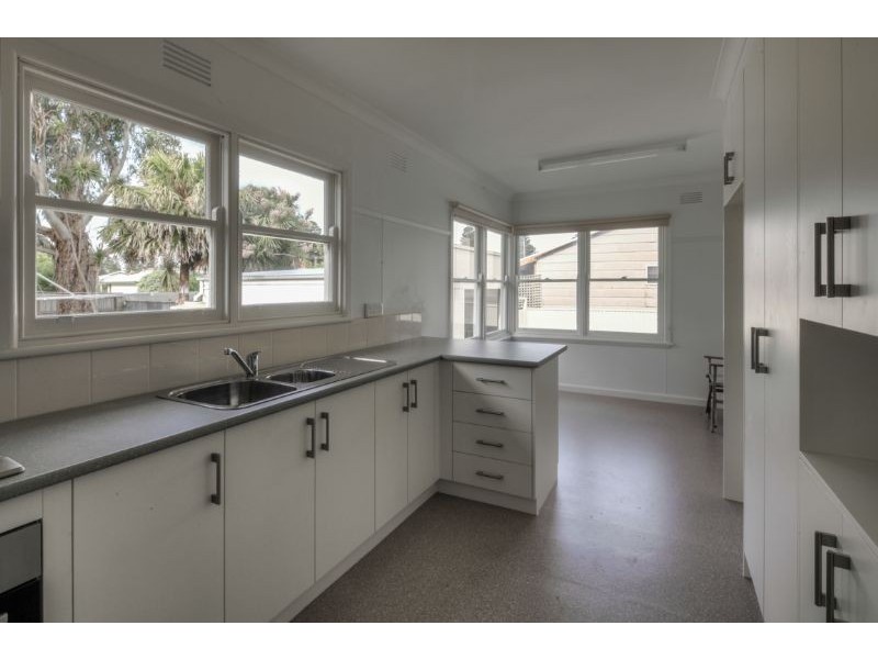 80 Cox Street, Port Fairy VIC 3284