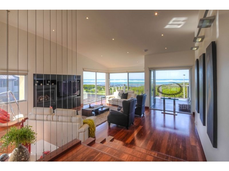 64 Ocean Drive, Port Fairy VIC 3284