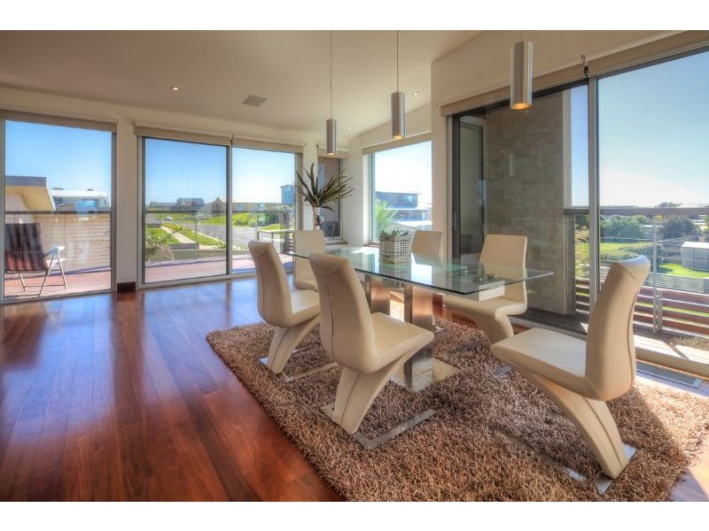 64 Ocean Drive, Port Fairy VIC 3284