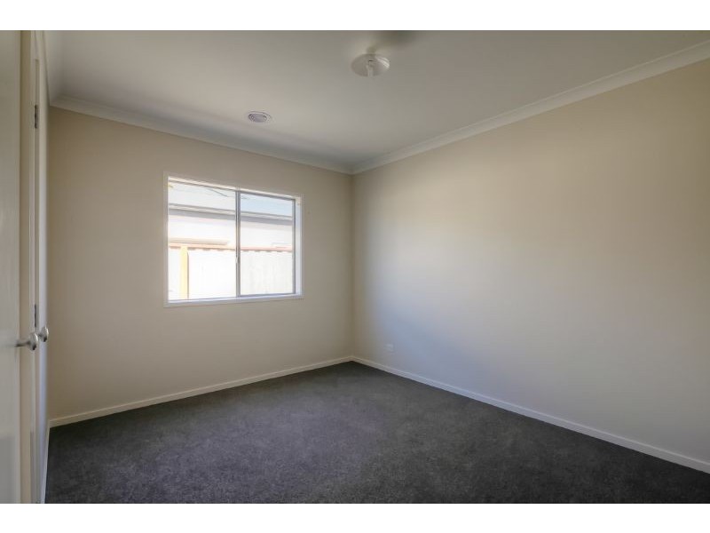 1 McGill Court, Port Fairy VIC 3284