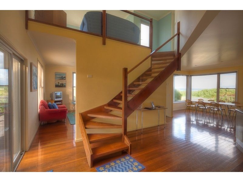 74 Ocean Drive, Port Fairy VIC 3284