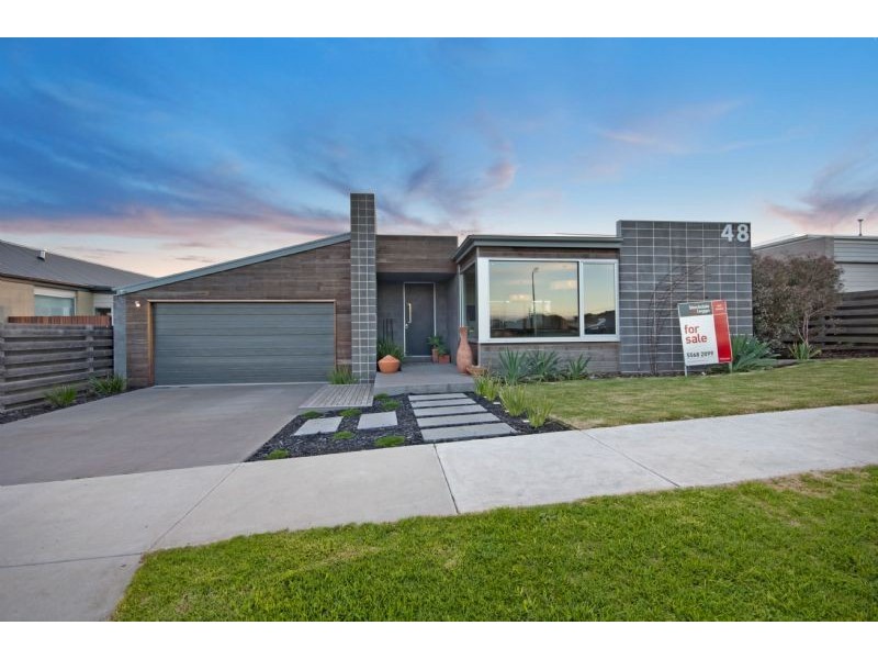 48 Philip Street, Port Fairy VIC 3284