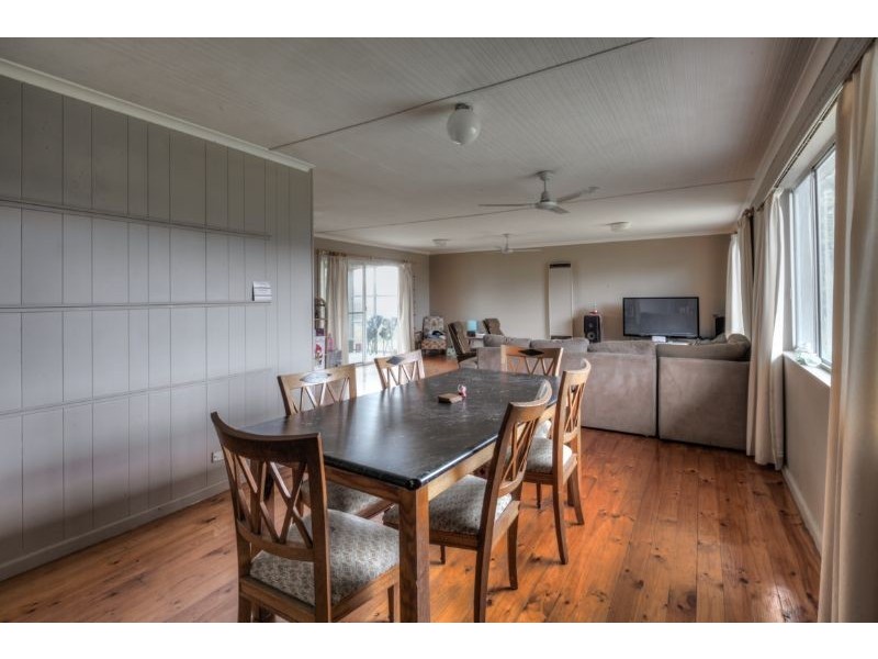 8 Reardon Street, Port Fairy VIC 3284