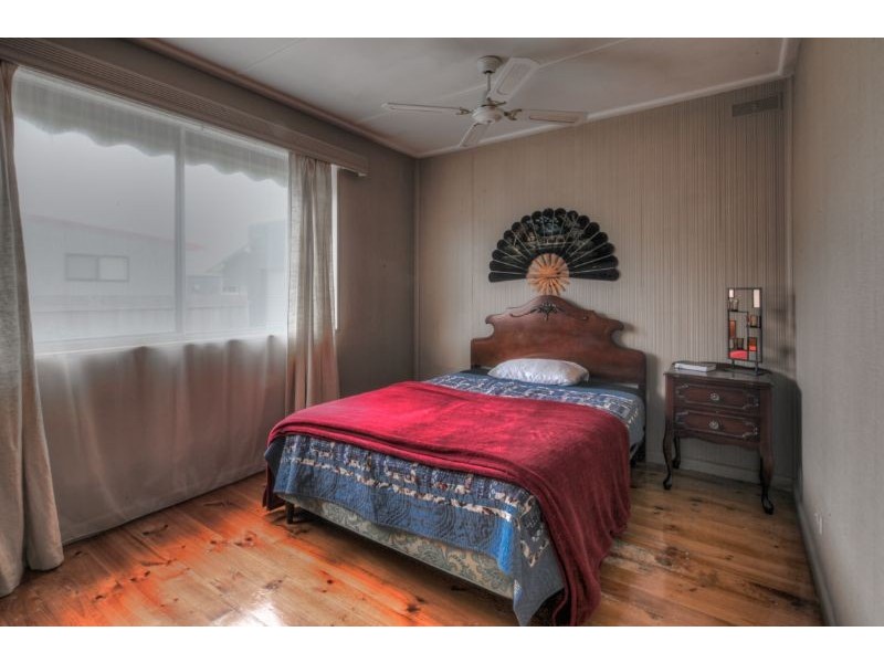 8 Reardon Street, Port Fairy VIC 3284