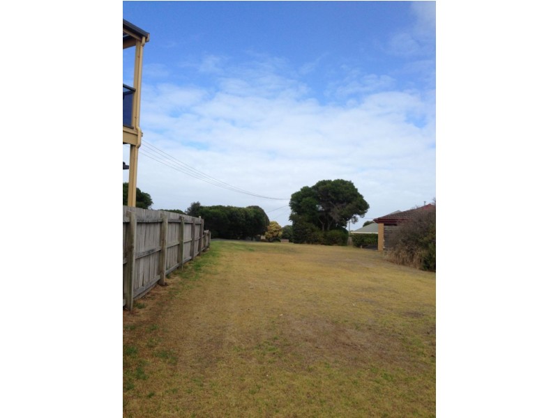 6 McCasker Court, Port Fairy VIC 3284