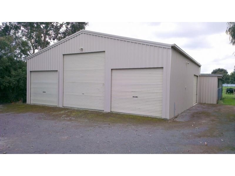 99 Barlings Road, Crossley VIC 3283
