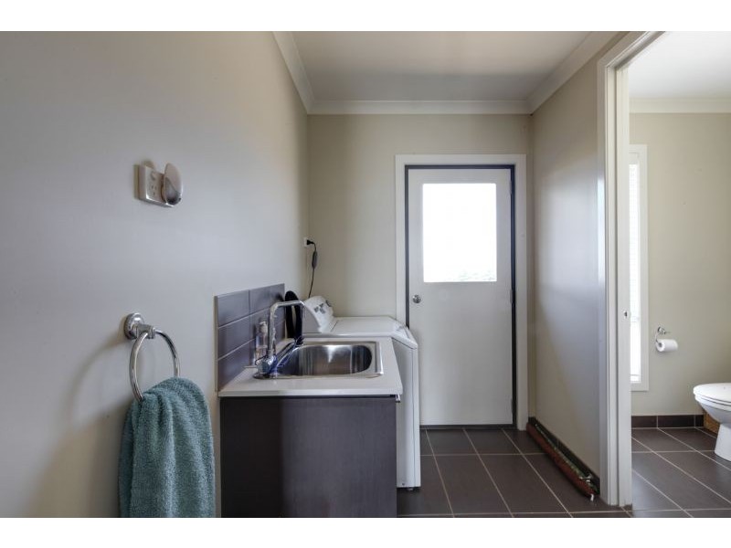 2579 Princes Highway, Port Fairy VIC 3284