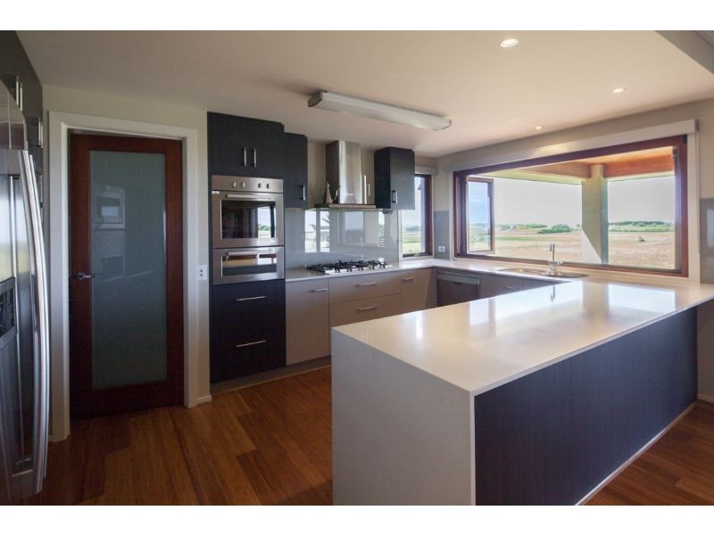 2579 Princes Highway, Port Fairy VIC 3284