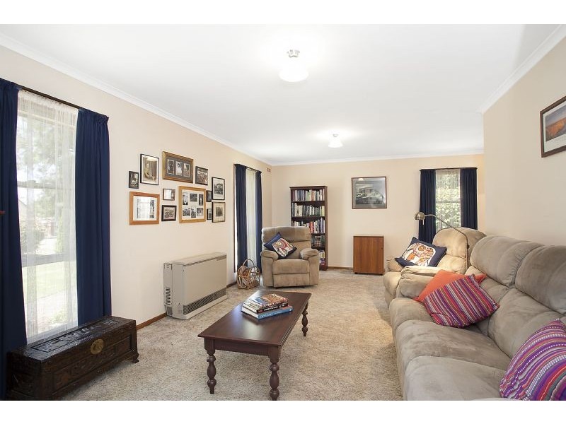 5 Jongebloed Court, Koroit VIC 3282