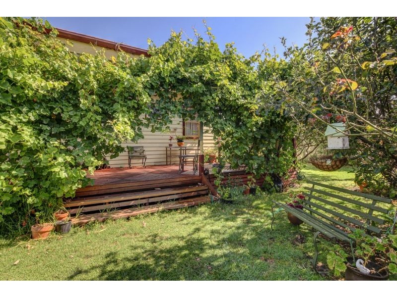 11 Baxter Street, Port Fairy VIC 3284