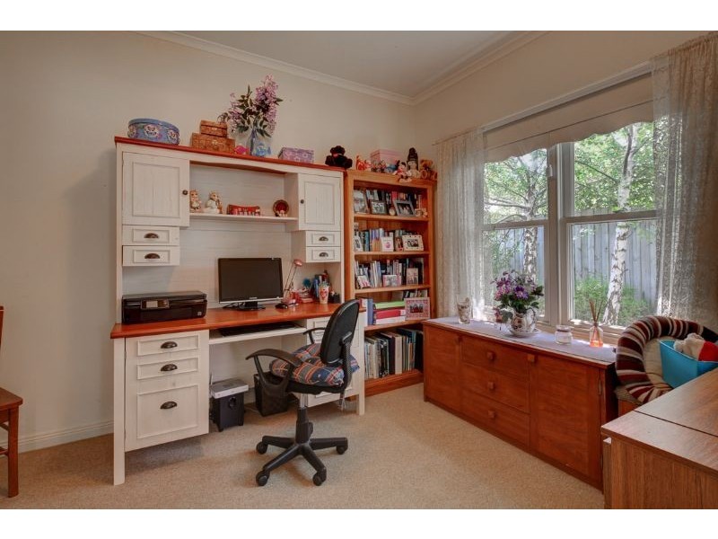 13 Earle Street, Port Fairy VIC 3284