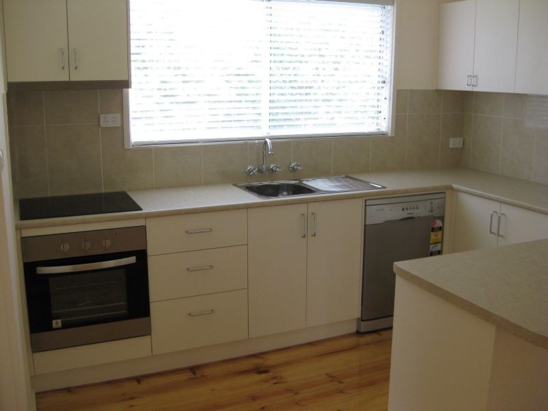 5 Mills Crescent, Port Fairy VIC 3284