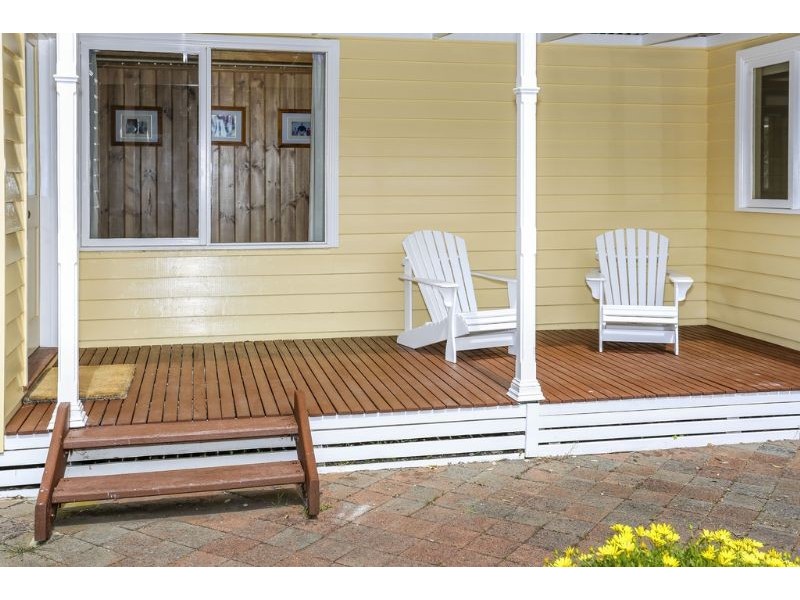 7 Thistle Place, Port Fairy VIC 3284