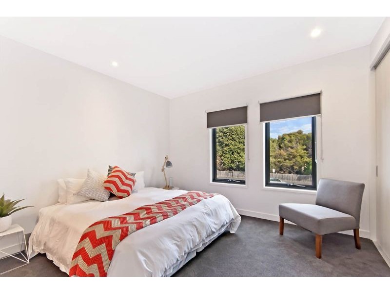 APT 3/32 – 32A Bank Street, Port Fairy VIC 3284