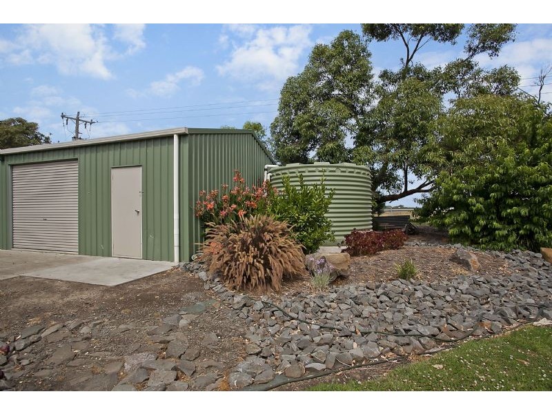 40 Irvings Lane, Koroit VIC 3282