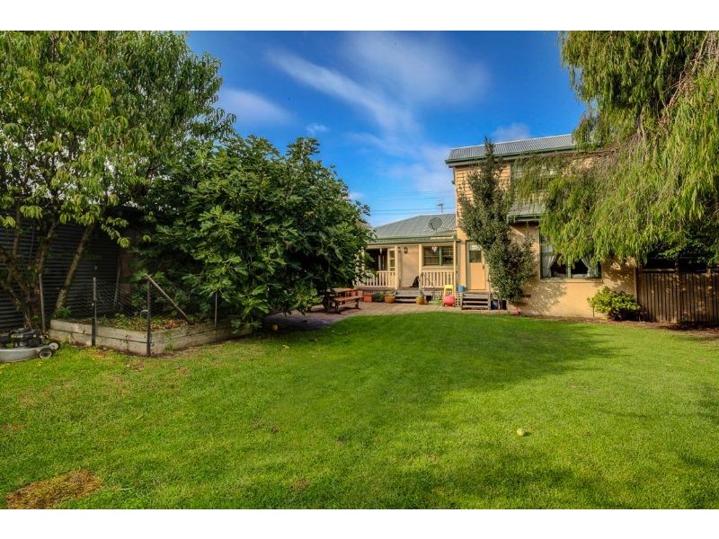 58 Bank Street, Port Fairy VIC 3284