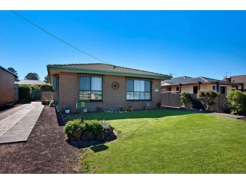11 Atkinson Street, Port Fairy VIC 3284