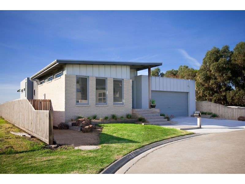 6 Mariner Court, Port Fairy VIC 3284