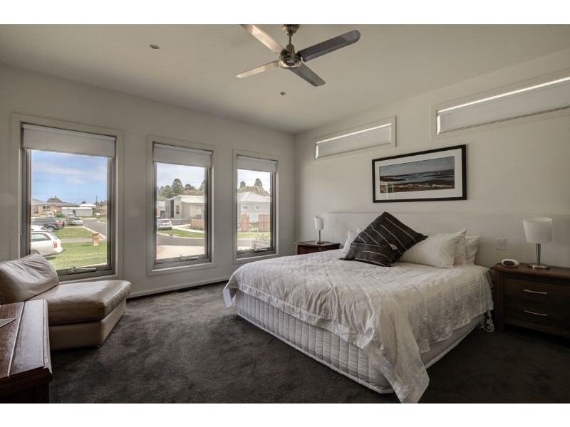 6 Mariner Court, Port Fairy VIC 3284