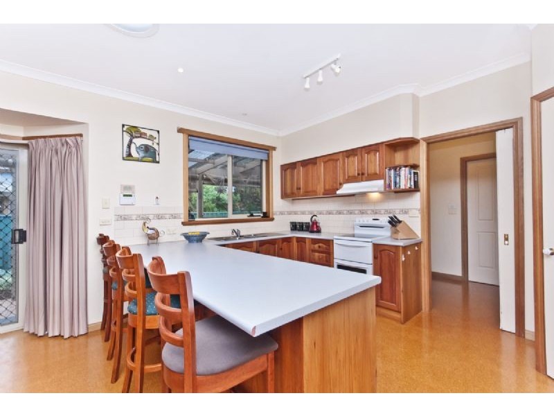 20 Tieman Street, Port Fairy VIC 3284