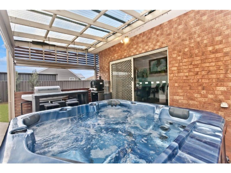 20 Tieman Street, Port Fairy VIC 3284