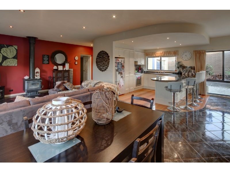 3 Osmonds Lane, Port Fairy VIC 3284