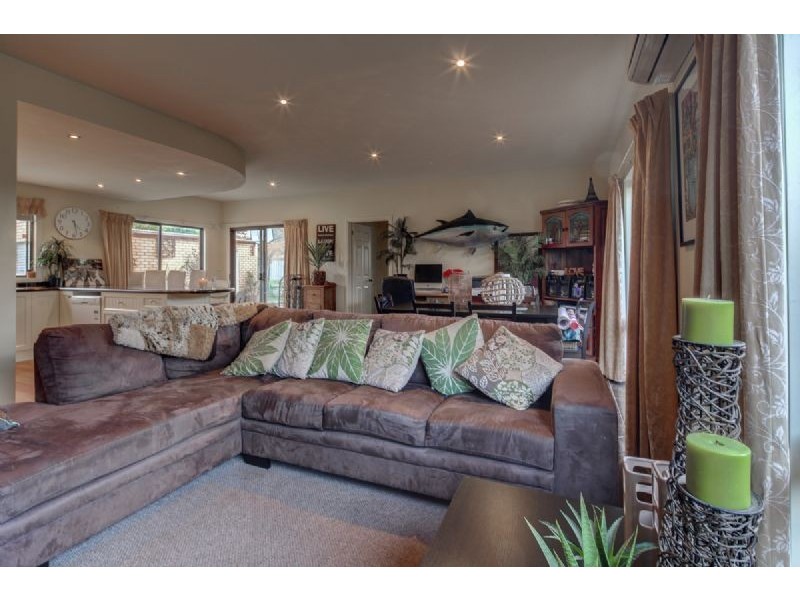 3 Osmonds Lane, Port Fairy VIC 3284