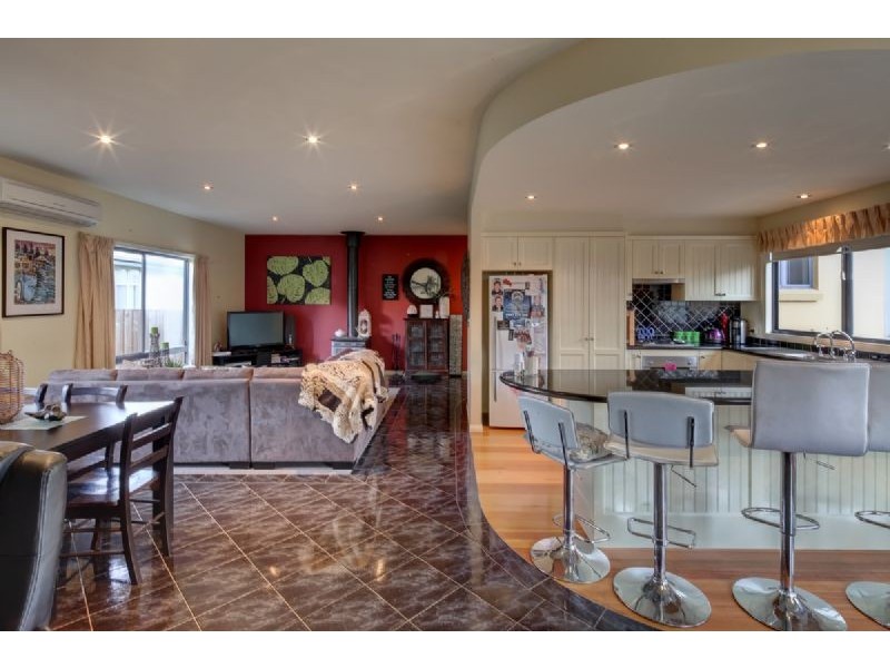 3 Osmonds Lane, Port Fairy VIC 3284