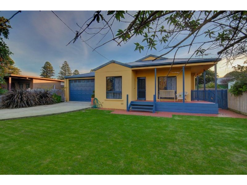 3 Osmonds Lane, Port Fairy VIC 3284