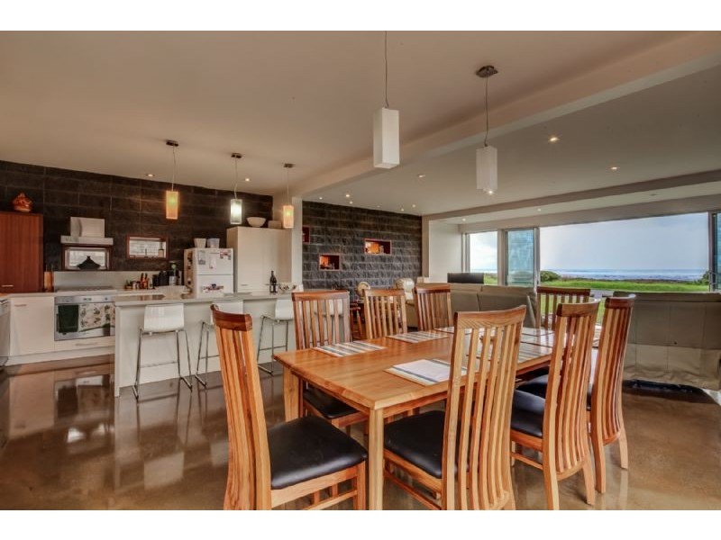 38 Ocean Drive, Port Fairy VIC 3284