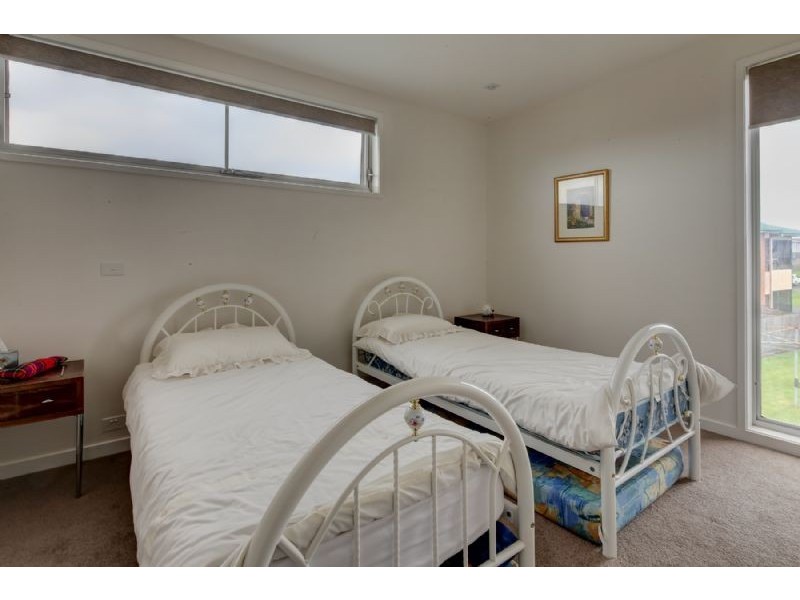 38 Ocean Drive, Port Fairy VIC 3284