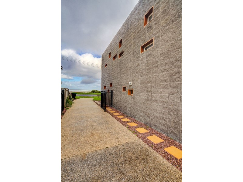 38 Ocean Drive, Port Fairy VIC 3284