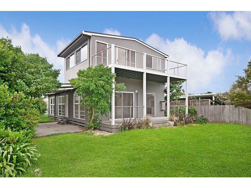 28 Reardon Street, Port Fairy VIC 3284