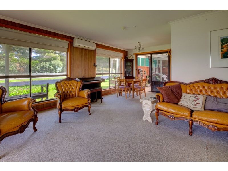 10 Moyne Crt, Port Fairy VIC 3284