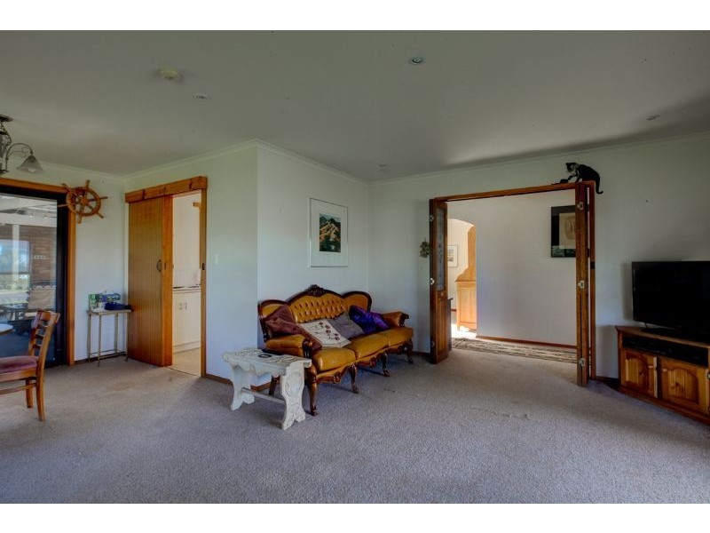 10 Moyne Crt, Port Fairy VIC 3284