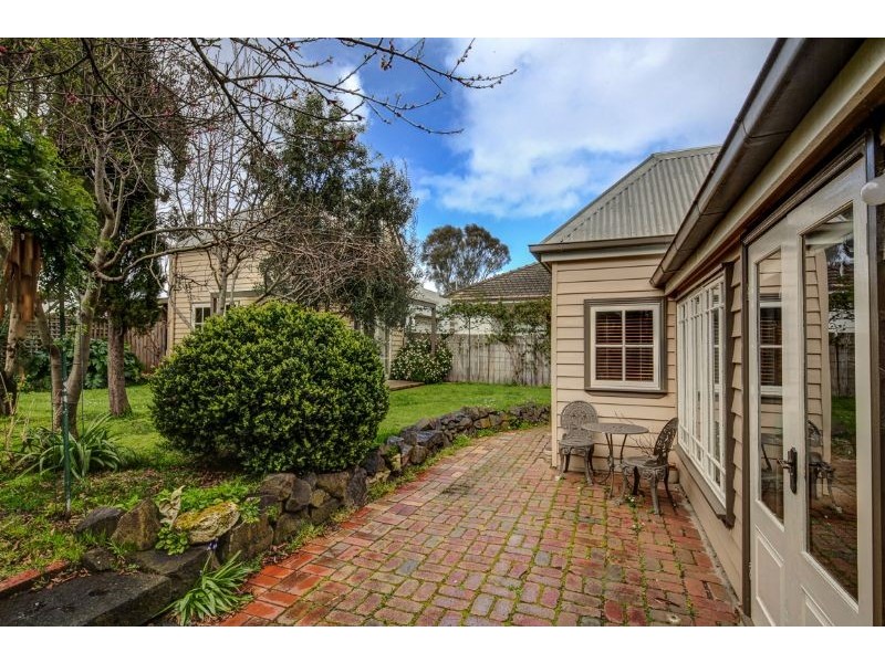 19 Albert Street, Port Fairy VIC 3284