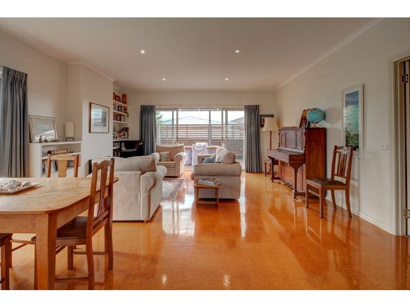 17 Osmonds Lane, Port Fairy VIC 3284