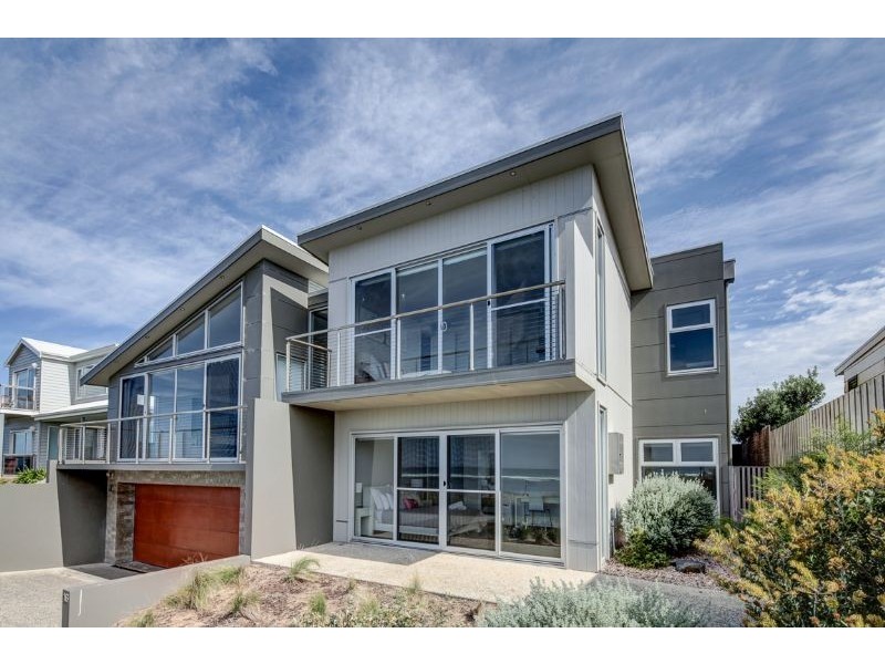 16 Ocean Drive, Port Fairy VIC 3284