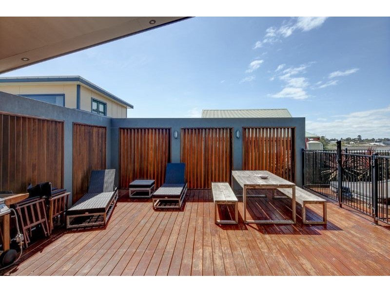 16 Ocean Drive, Port Fairy VIC 3284