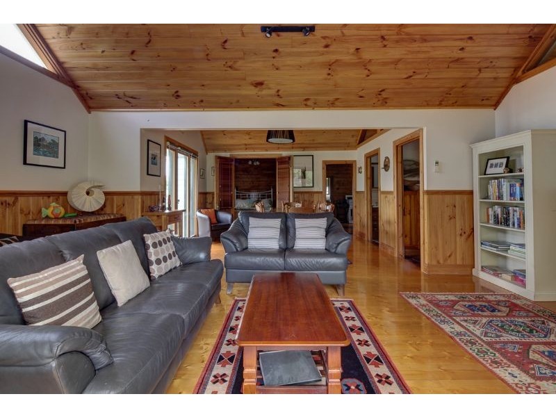 79 Bank Street, Port Fairy VIC 3284