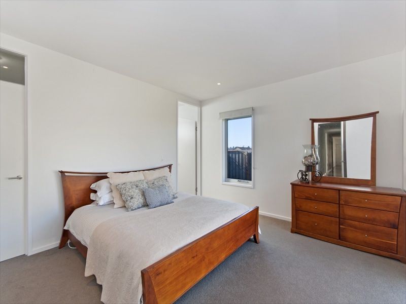 8 McGill Court, Port Fairy VIC 3284