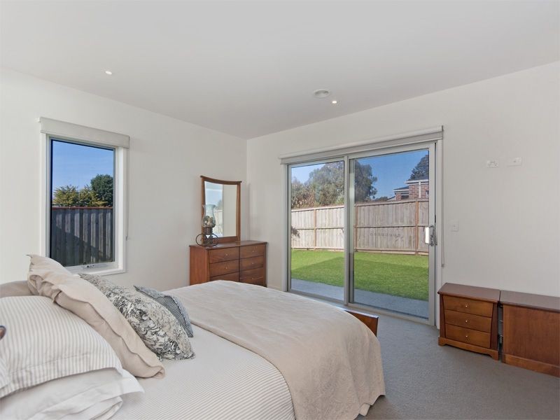 8 McGill Court, Port Fairy VIC 3284
