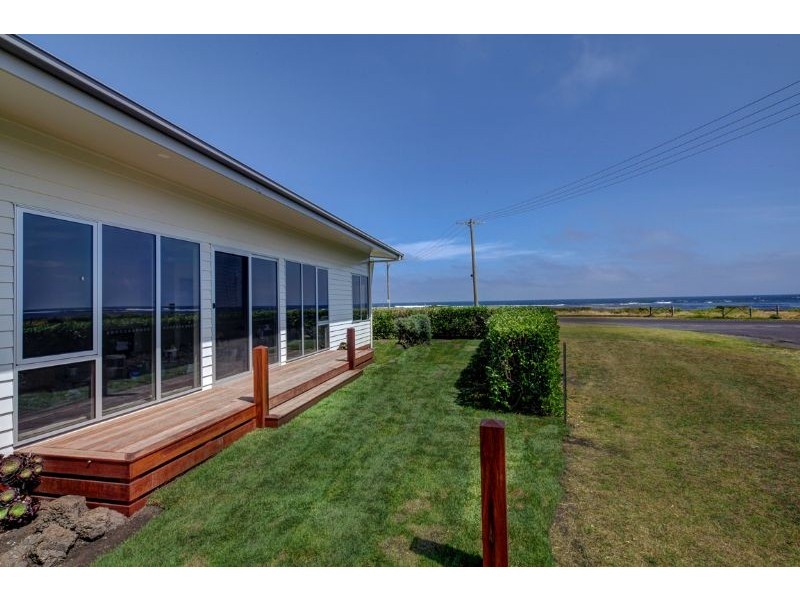 2 Powling Street, Port Fairy VIC 3284