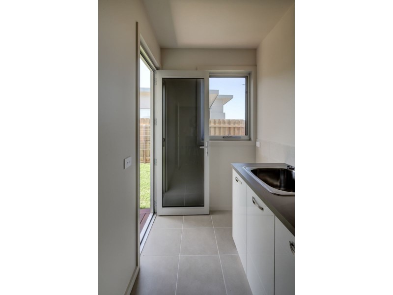 2 Powling Street, Port Fairy VIC 3284