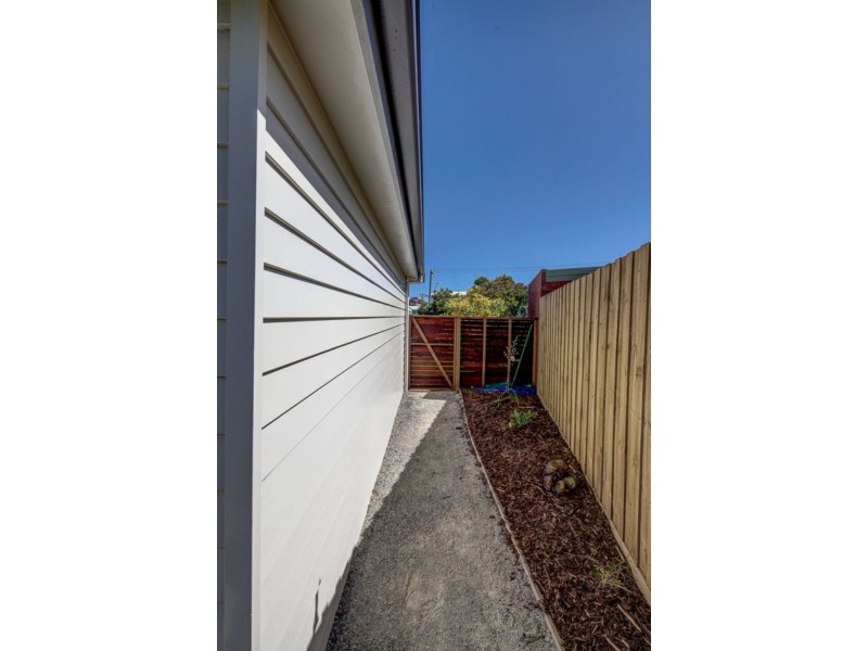 2 Powling Street, Port Fairy VIC 3284