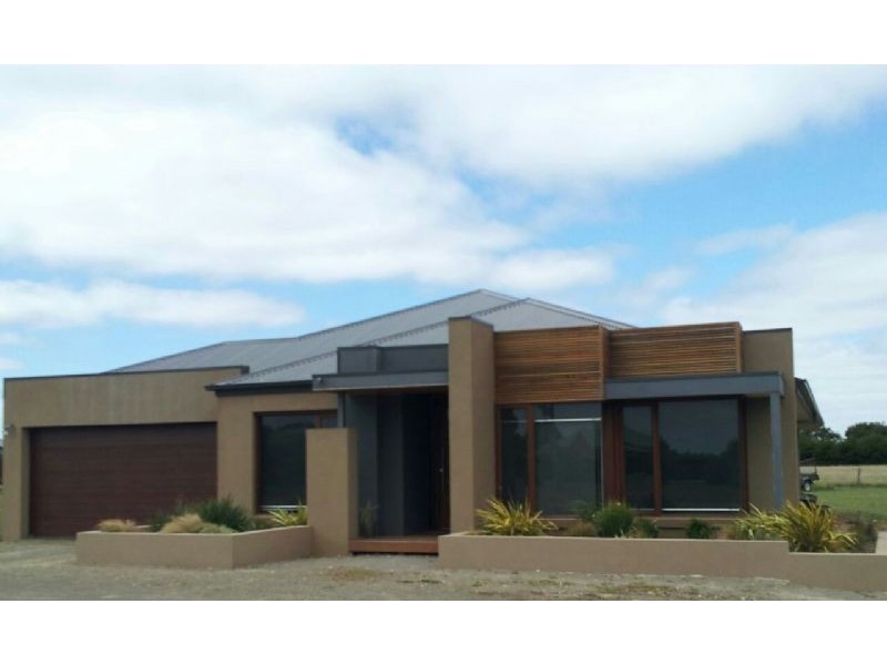 298 Southern Cross Road, Illowa VIC 3282