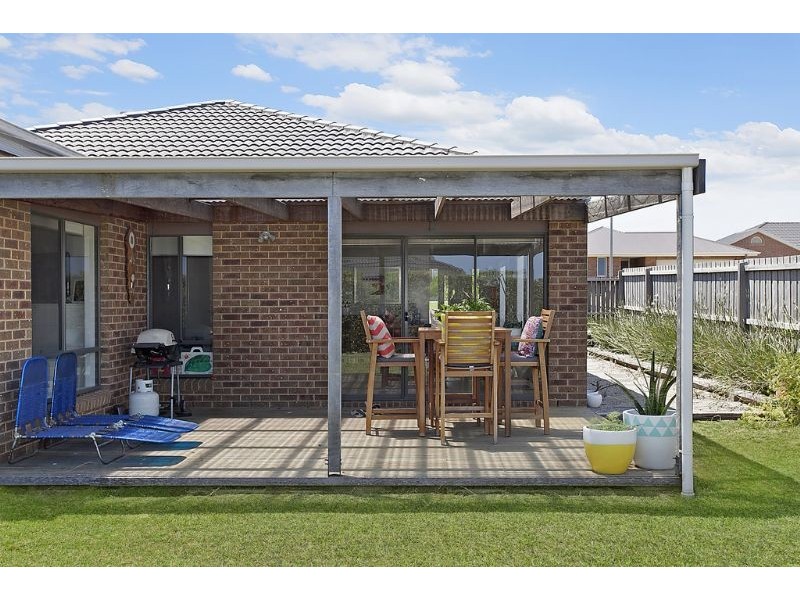 22 Thackeray Drive, Warrnambool VIC 3280