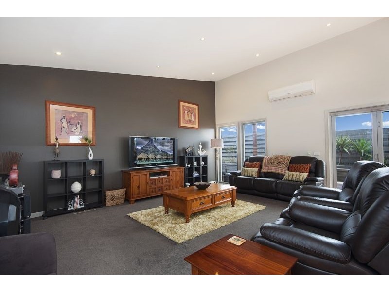 6 Martin Laurence Place, Port Fairy VIC 3284