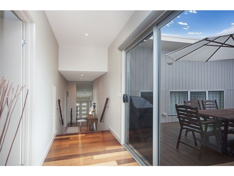 6 Martin Laurence Place, Port Fairy VIC 3284
